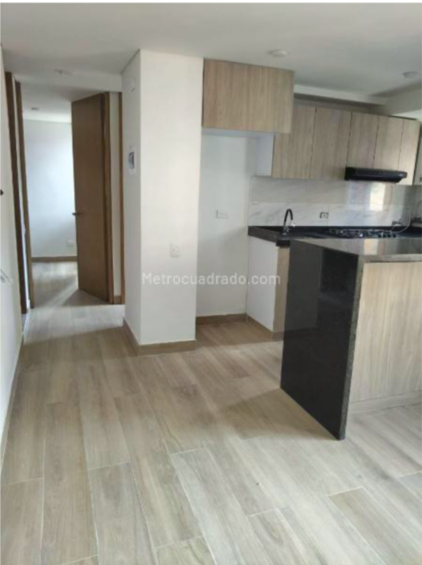 Apartamento en El Listón - Cocina moderna con acabados en madera